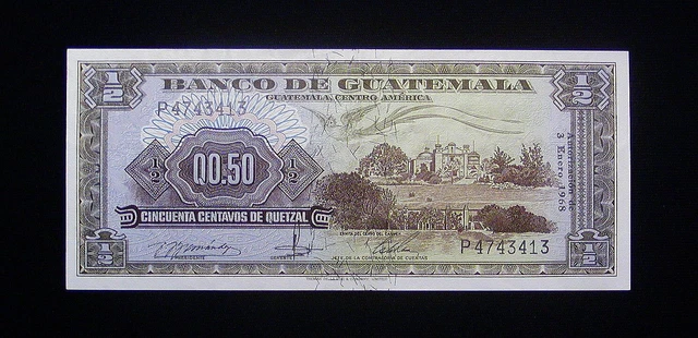 1968 GUATEMALA  1/2 Half Quetzal Banknote / 50 Centavos de Quetzal Pick 51 LOOK