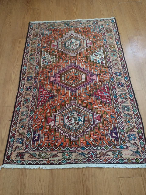 3x5 ft Wool & Silk handmade Hand knotted kilim Oriental area rug 3x5 ft Wool & Silk handmade Hand knotted kilim Oriental area rug