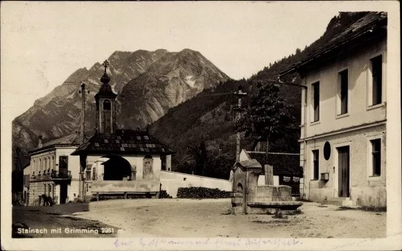 Ak Stainach Steiermark, Platz, Kirche, Brunnen, Grimming - 3895332