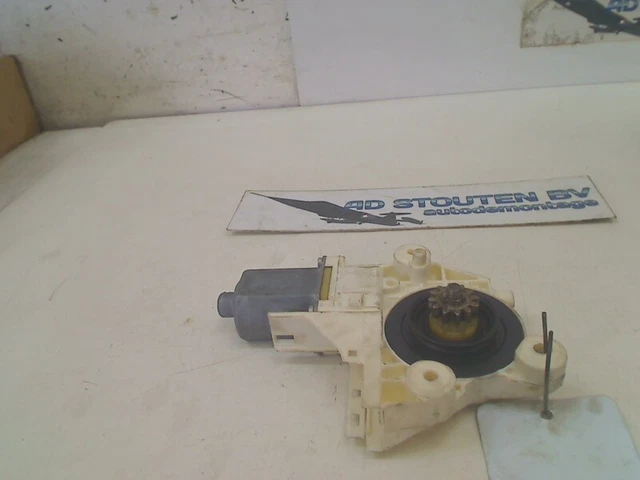 Moteur + Lève-vitre électrique Avant Droit Passager Pour Ford Focus 5 Portes (1998-2004) - Neuf, Pièce Complète, Compatible Nombreux Modèles