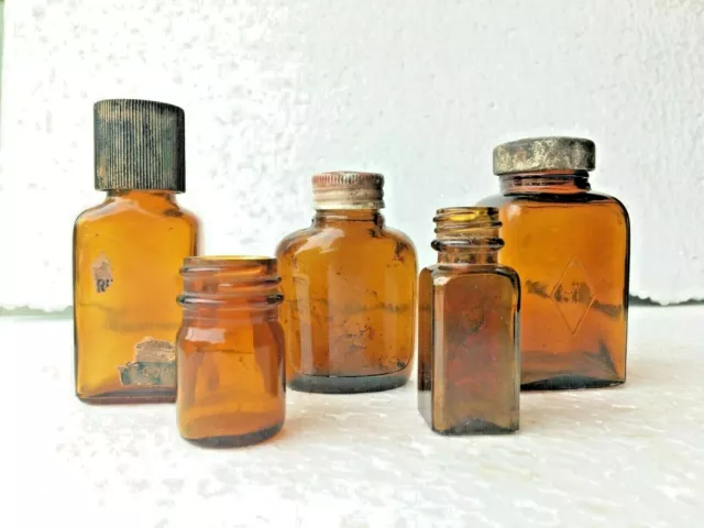 Alt Vintage Bernstein Glas 5 Verschiedene Form Medikamenten Flasche Antik Selten