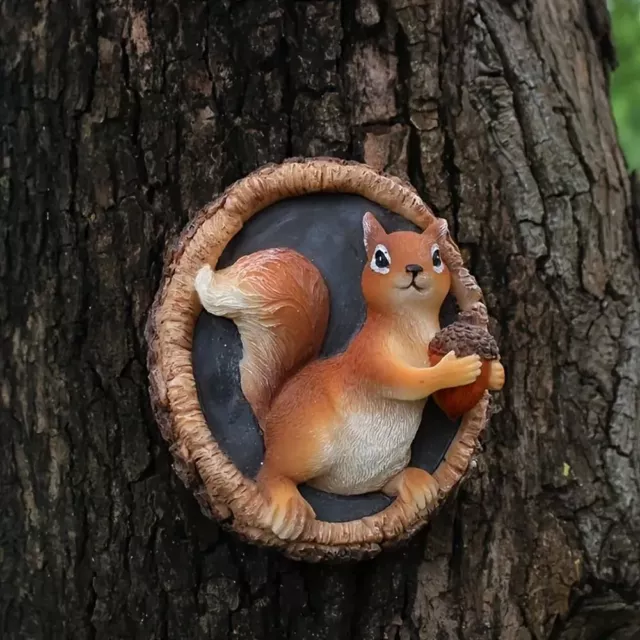 Cute Squirrel Tree Wall Mount Statues Weatherproof Garden Ornament  Lawn