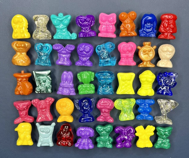 Complete Set *40* Crazy Bones Gogos *Sports* Series *New* Football Soccer 0947