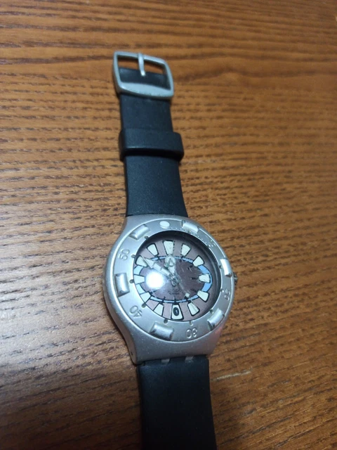 SWATCH IRONY SCUBA 200 Chrono Aluminium Fluorescent Orologio Made