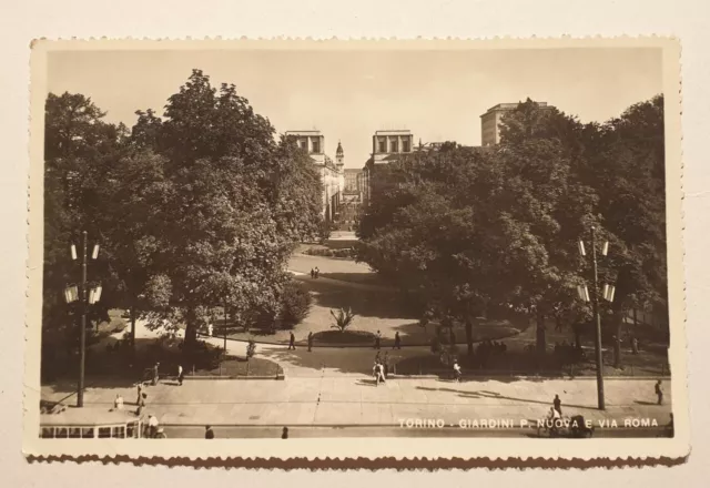 Cartolina Piemonte Torino Giardini P. Nuova e Via Roma viaggiata 1950