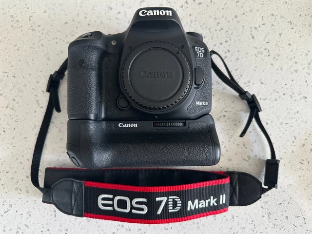 【美品】Canon EOS 7D Mark II BG-E16 7D MARK2 Battery Grip canon EOS7D Mark II as BG-E16(Japan Import-No