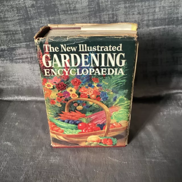 The New Illustrated Gardening Encyclopaedia Edited By Richard Sudell HB Odhams