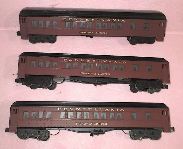 THREE Williams Pennsylvania BROADWAY LIMITED Lighted Madison Coaches O-Gauge