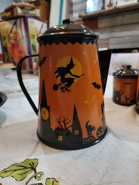 Vintage HALLMARK Halloween Enamelware Metal Coffee Pot WITCH flying on Broom 10"