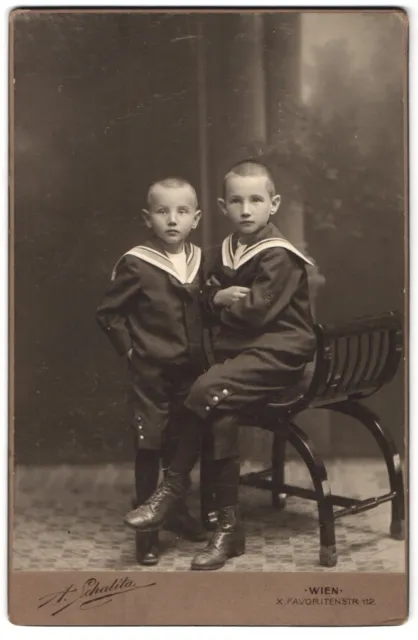 Photography A. Schalita, Vienna, Favoritenstr. 112, Portrait of Two Brothers in Matr