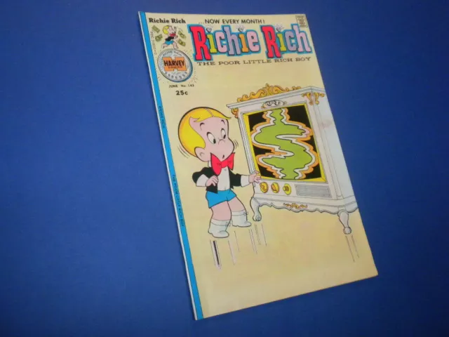 RICHIE RICH #143 Harvey Comics 1976 The Poor Little Rich Boy