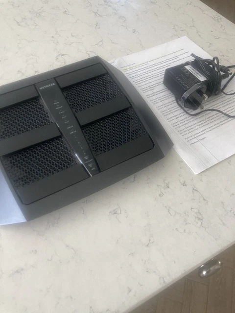  Router VPN Netgear Nighthawk X6 R8000 AC3200 router DD-WRT lampeggiato  3