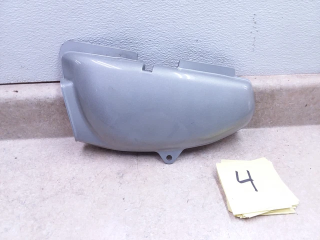 Carénage Sous Selle Gauche Pour Suzuki TS 125 1977/78 Et TS 100 - Occasion Bon État
