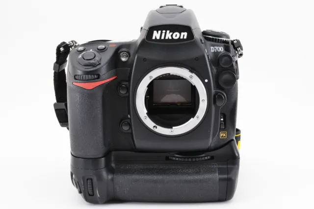 Nikon D700 12.1MP Digital SLR Camera Body SH:246572 From Japan (Excellent) #669 2