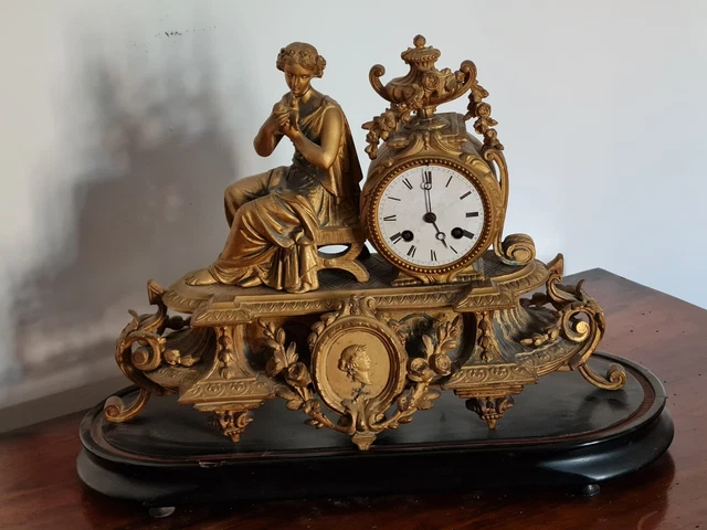 ANTICO OROLOGIO DA TAVOLO PENDOLA PARIGINA PERIODO '800 (da riparare)