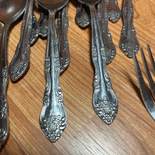 * BIG LOT - Vintage ROGERS - STAINLESS FLATWARE - DREAM ROSE pattern - 54 pieces