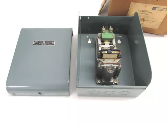 Ge Pneumatic Time Delay Relay, 115V, Nema 1 Enclosure, Series A, Cr2820B