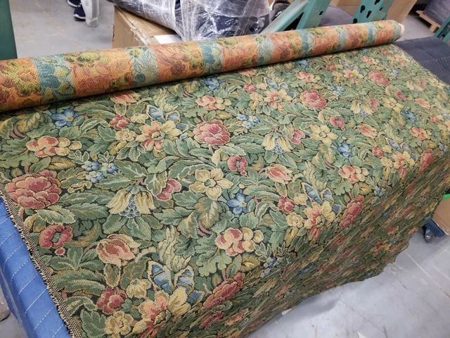 LEE JOFA /KRAVET  floral cotton  double weave green upholstery fabric 3.2yds