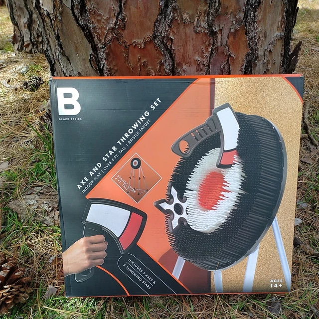 BLACK SERIES THE Axe Throwing Target Set 3 Throwing Axes and Bristle