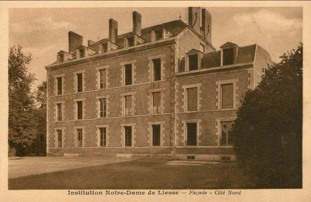 Y62 - Dept. 02 Cpa Institution Notre Dame De Liesse La Facade / Neuve Non Voyage
