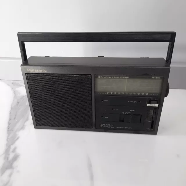 Panasonic GX30 FM-LW-MW receiver vintage poste radio portable