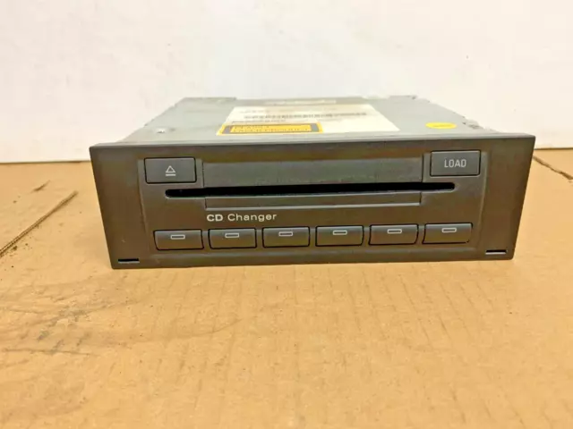 Audi 6 Disc Cd Changer Unit Player 8E0035111D