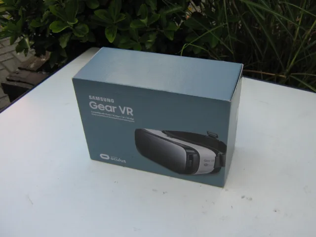 Samsung Gear VR-Brille Oculus Edition in Originalverpackung Wie Neu