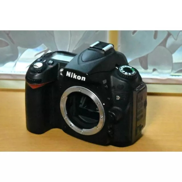 Nikon D90 12.3MP Digital SLR Camera Body Black from Japan USED Authentic