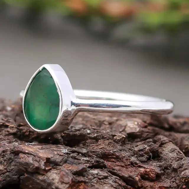 Valentine's Gift Natural Emerald Ring 925 Sterling Silver Handmade Jewelry Ring