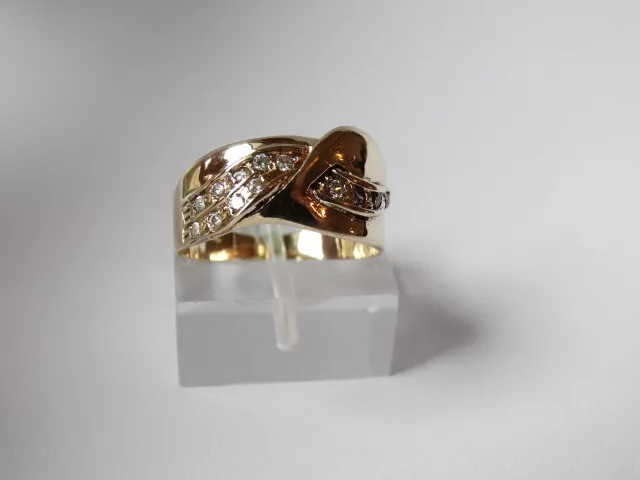 schöner Ring 585 Gold 14 K mit Zirkonia Größe 55 (c78)