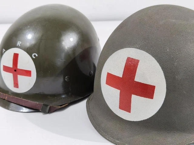 U.S. 2. Weltkrieg, Stahlhelm Rot Kreuz. Originaler Helm und Innenhelm , Schweißb