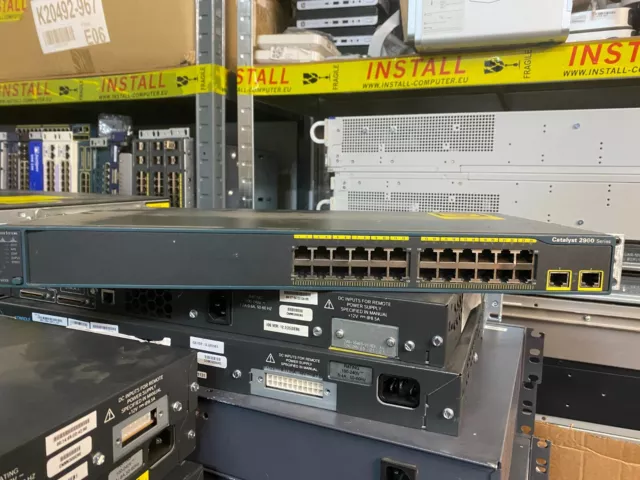 Cisco WS-C2960-24TT-L V02 Catalyst 24-Port 10/100 + 2x 1000 Netzwerk Switch 2960