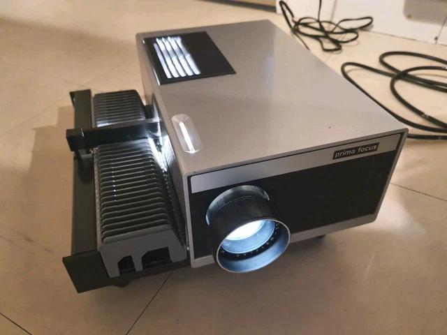 Projecteur De Diapositives Prestinox Compact Auto - Diasystem 35 Mm - France