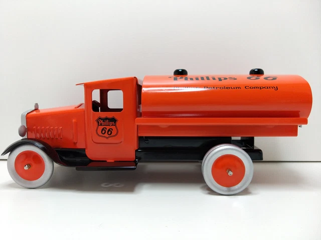 SpecCast Collectibles - Camion de livraison Pepsi-Cola 1/20e en tôle