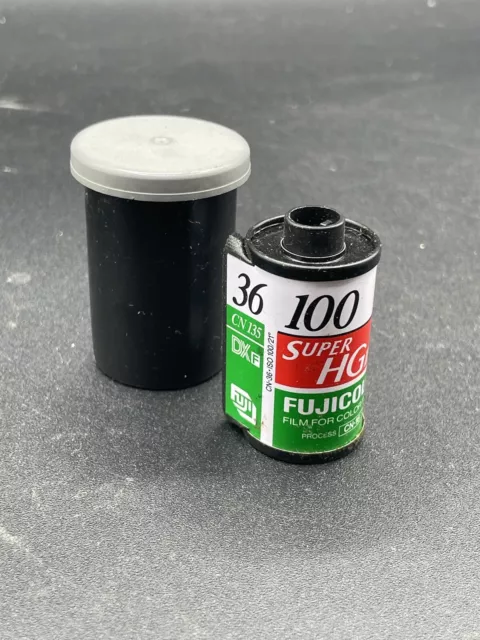 FujiColor Fujifilm Super HQ 100 24 exposure 35mm film bundle - One Expired Roll