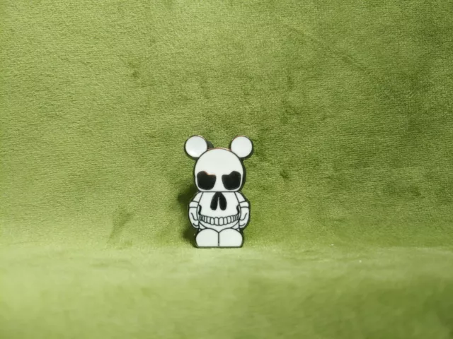 "Mickey Mouse Skull Vinylmation Disney Pin 2011"