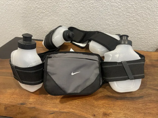 Nike 4/6 oz Bottles Running Hydration Belt Pockets Adjustable 10k Marathon