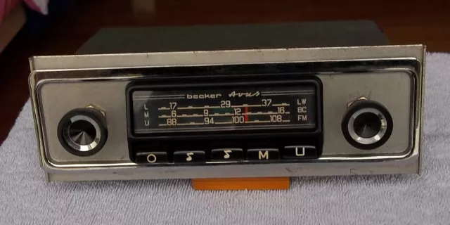 Becker MONZA MU (AVUS) Oldtimer Radio mit Chromblende orig. für VW Käfer 60" 70"