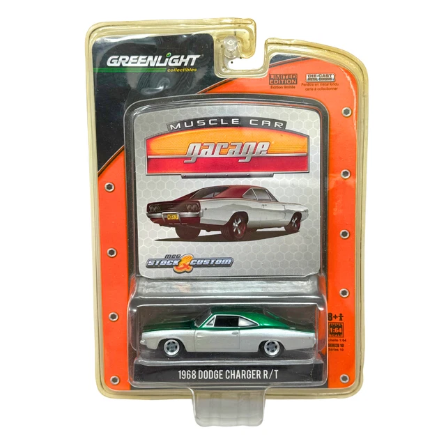 GREENLIGHT MUSCLE CAR Garage 1968 Dodge Charger RT GREEN MACHINE 1:64 ...