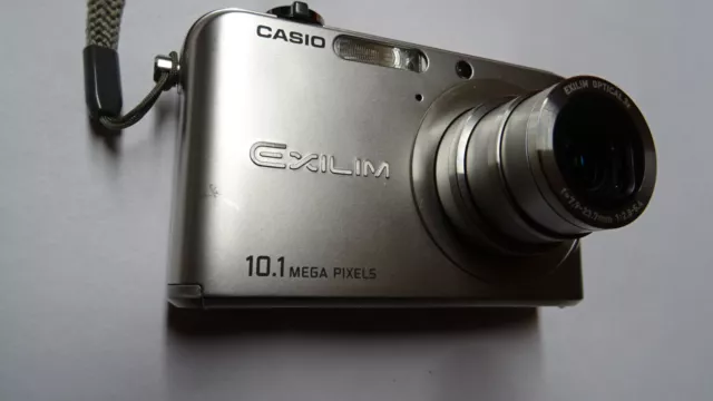 Fotocamera digitale Casio EXILIM ZOOM EX-Z1000 10,1 megapixel - argento