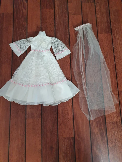 Tenue Paris  Poupée Cathie de Bella - Jeux & Jouets