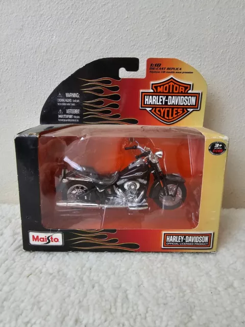 Maisto Harley Davidson 1:18 Die Cast 2005 FLSTCI Softail Springer Classic Model