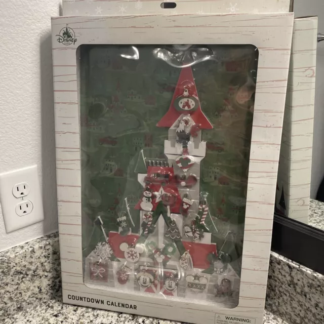 Disney Parks Advent Christmas Countdown Calendar Mickey & Minnie Farmhouse NIB