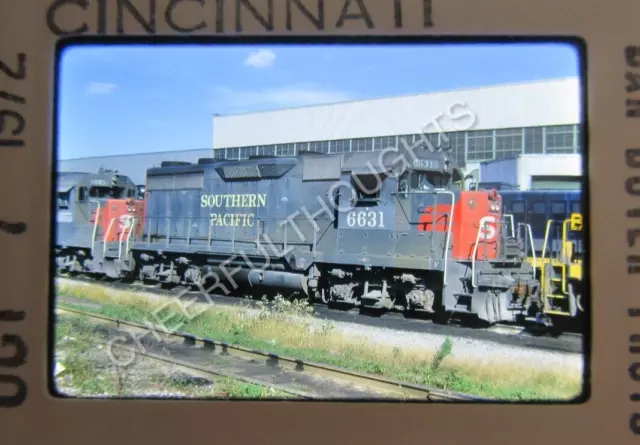 Original '72 Kodachrome Slide SP Southern Pacific 6631 GP35 Cincinnati     36J25