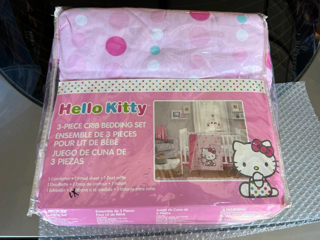 Sanrio Hello Kitty 2015 3 piezas cuna juego de cama edredón sábana polvo volantes NUEVO