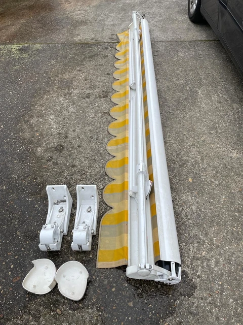 ELEKTRISCHE MARKISE VON Warema / mit Anschlusskabel / Breite 300 cm