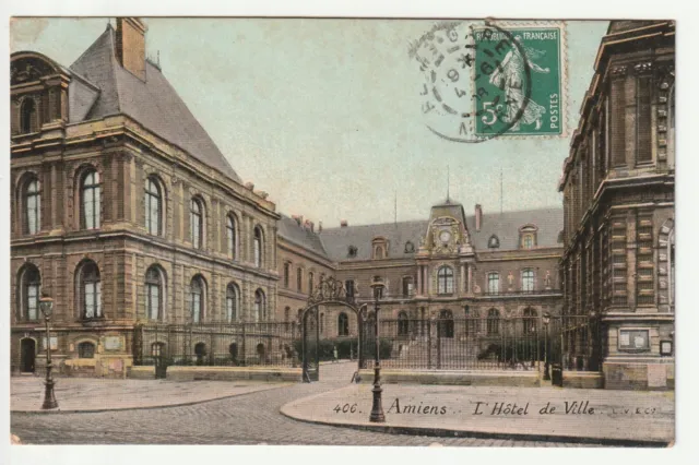 AMIENS - Somme - CPA 80 - l' Hotel de Ville