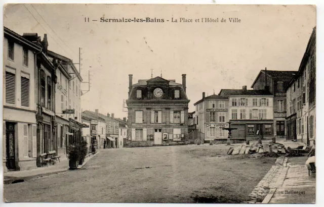 SERMAIZE LES BAINS - Marne - CPA 51 - la place et l' Hotel de ville