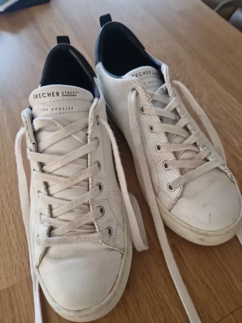 Skechers street leather cupsole d ring hotsell eyebrow lace up trainers
