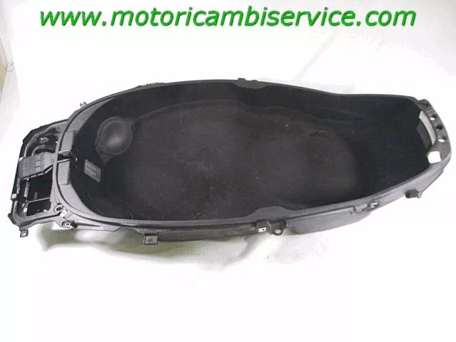 Compartiment Sous Selle PIAGGIO X10 350 c. -à- Exécutif (2011 -2017) 673.362